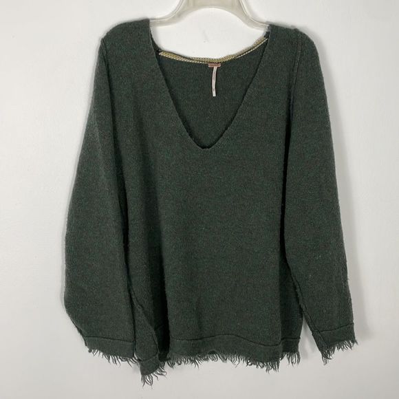 Free People Bohemian Irresistible Fringe Wool Linen Oversized Slouchy Sweater - Picture 2 of 10